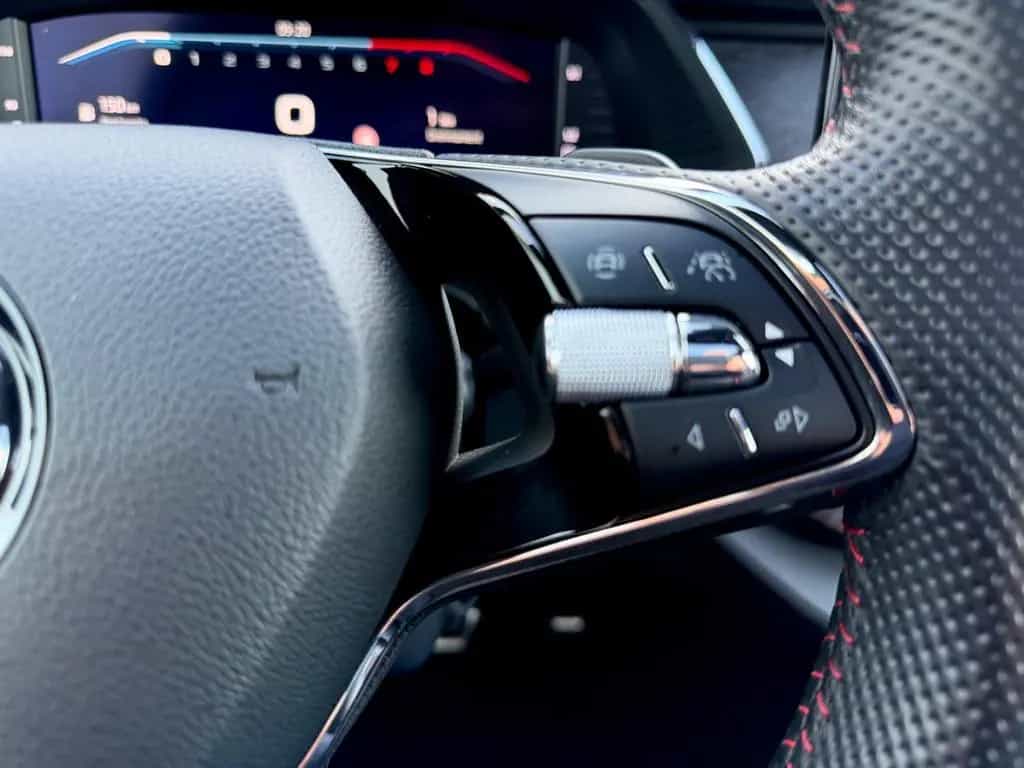 Skoda Octavia Combi RS 2.0 TSI DSG /MASSAGE/PANO/HUD/ 11/2020-photo-17