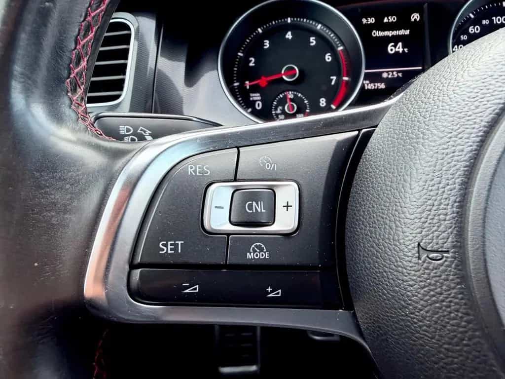 Volkswagen Golf VII Lim. GTI Performance BMT 05/2015-photo-12