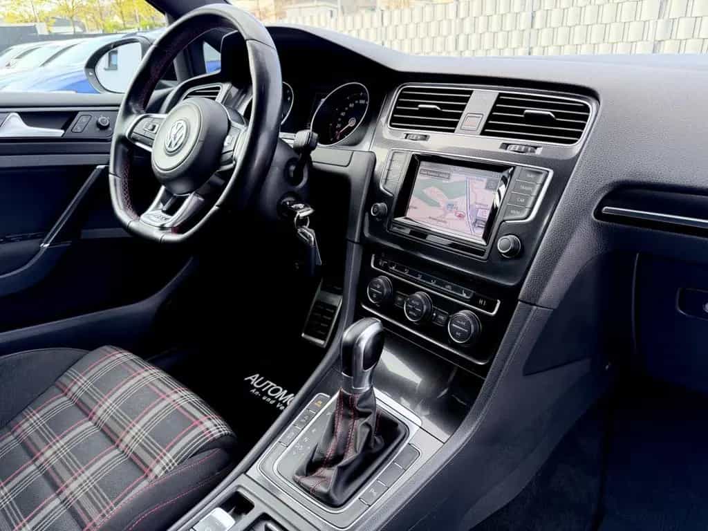 Volkswagen Golf VII Lim. GTI Performance BMT 05/2015-photo-9