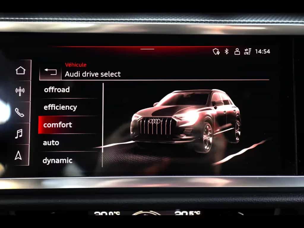 Audi Q3 45 TFSI 245CH QUATTRO S-TRONIC S-LINE°KAM°ACC 05/2021-photo-22