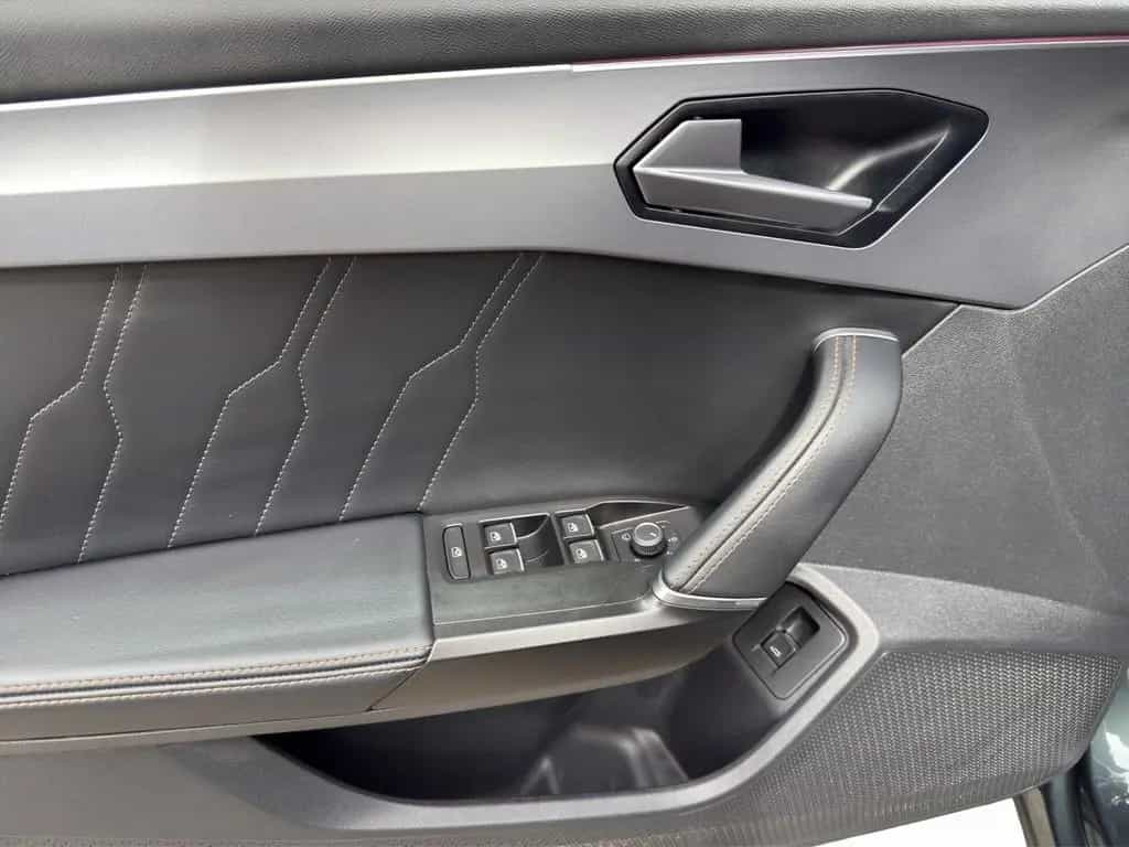 Cupra Formentor 2.0 TSI DSG 4-Drive VZ COPPER DCC AHK* 03/2022-photo-14