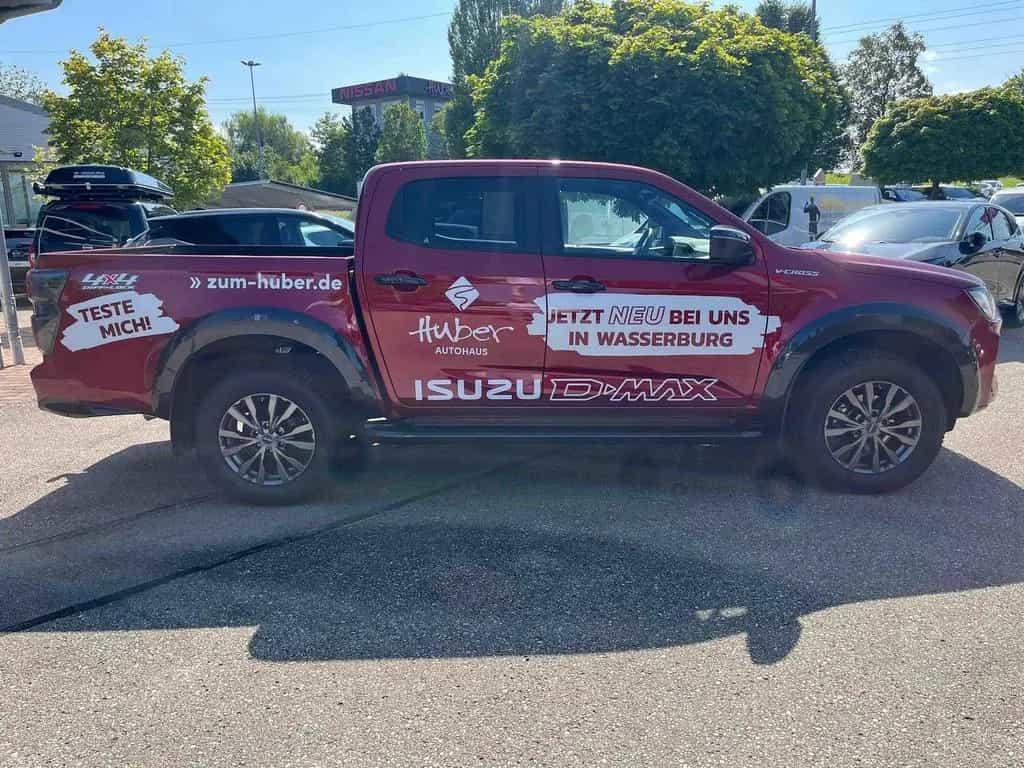 Isuzu D-Max Double Cab 4WD AT - V-Cross inkl. AHK 05/2023-photo-3