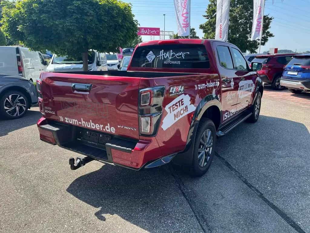 Isuzu D-Max Double Cab 4WD AT - V-Cross inkl. AHK 05/2023-photo-4