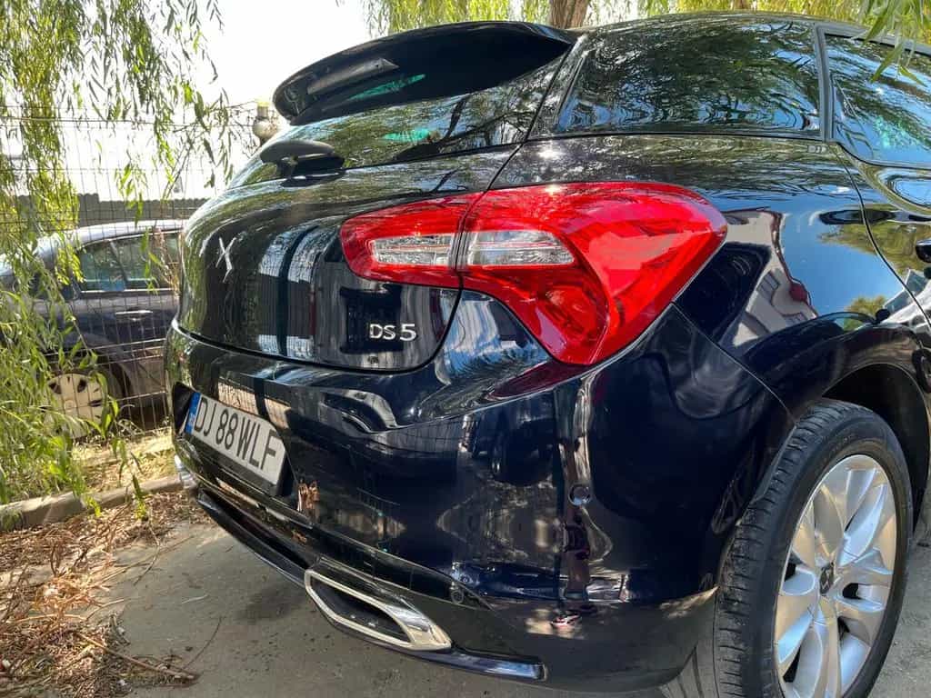 DS Automobiles DS5 BlueHDi 180 Stop&Start EAT6 08/2016-photo-0