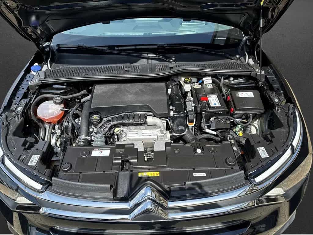 Citroën C4 PureTech 130 Shine 11/2023-photo-4