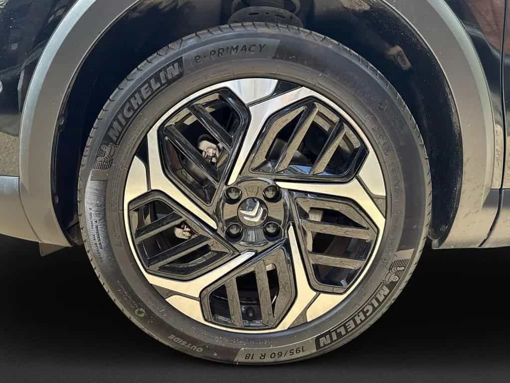 Citroën C4 PureTech 130 Shine 11/2023-photo-6