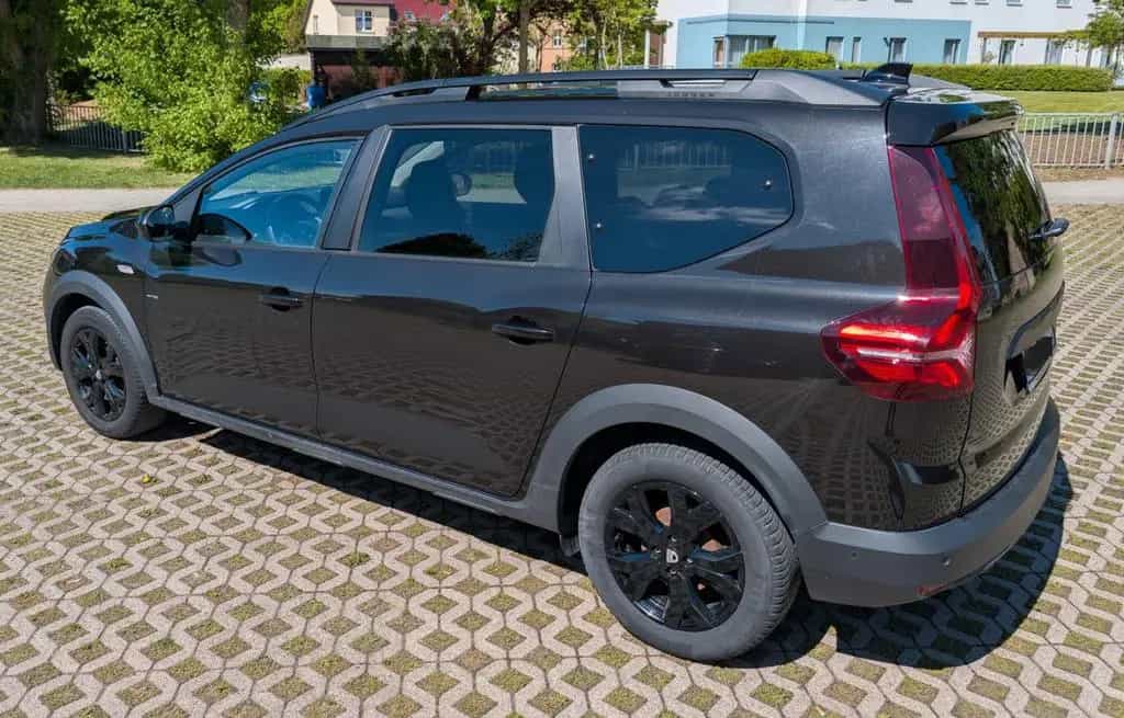 Dacia Jogger TCe 110 Extreme+ 7-Sitzer 06/2022-photo-4