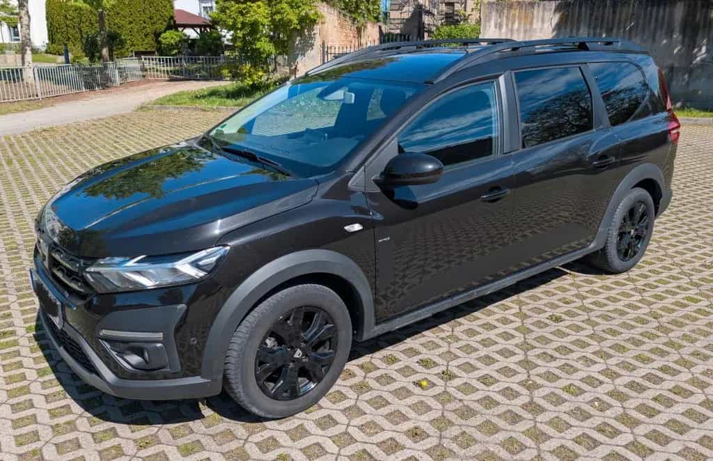 Dacia Jogger TCe 110 Extreme+ 7-Sitzer 06/2022-photo-5