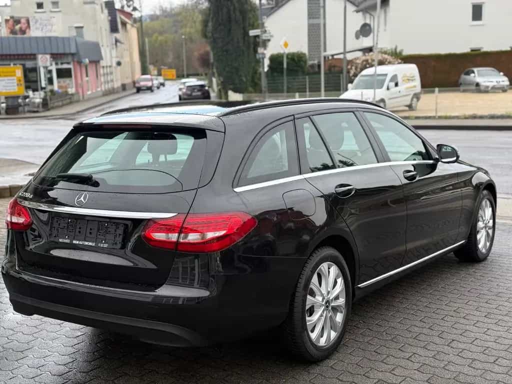 Mercedes-Benz C 220 d T 9G Navi / Tempomat / Einparkhilfe/ MwSt 01/2021-photo-10