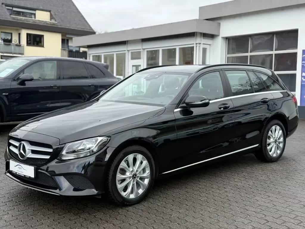 Mercedes-Benz C 220 d T 9G Navi / Tempomat / Einparkhilfe/ MwSt 01/2021-photo-3