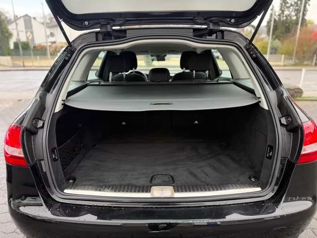 Mercedes-Benz C 220 d T 9G Navi / Tempomat / Einparkhilfe/ MwSt 01/2021-photo-8