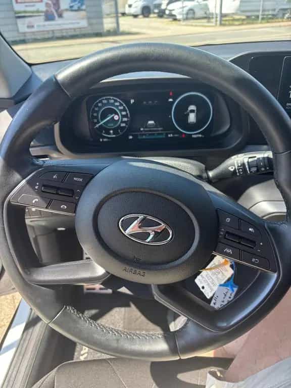 Hyundai BAYON Trend Mild-Hybr. 2WD 7DCT/NAVI/LED/SHZ/KAM 01/2024-photo-15
