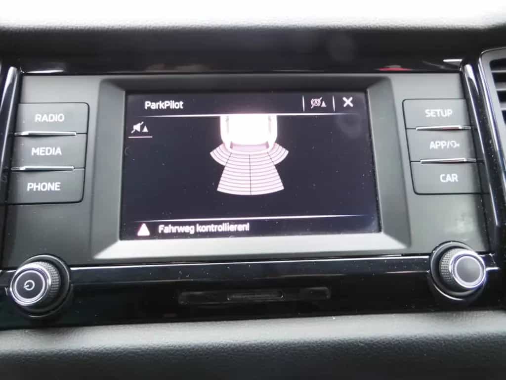 Skoda Kodiaq Active/KLIMAAUTO/SH/NAVI(SMARTLINK)/PDC 06/2019-photo-16