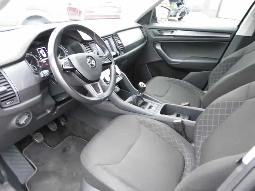 Skoda Kodiaq Active/KLIMAAUTO/SH/NAVI(SMARTLINK)/PDC 06/2019-photo-9