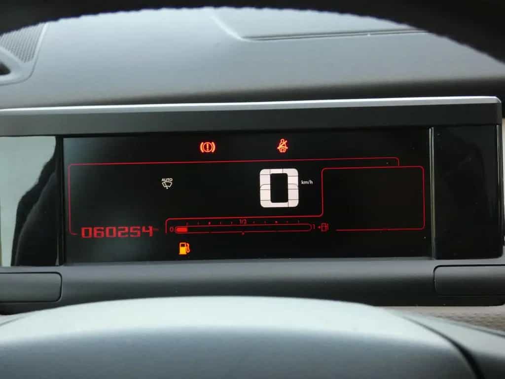 Citroën C4 Cactus *PANORAMA*NAVI*RFK*PDC*SHZ*60 Tkm*5-T* 08/2016-photo-14