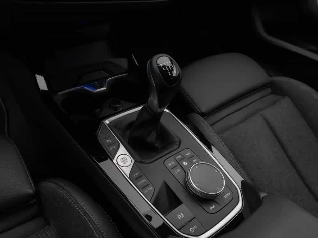 BMW 118 i SportLine Kamera DAB Lenkrhzg Komfort Alarm 03/2023-photo-20