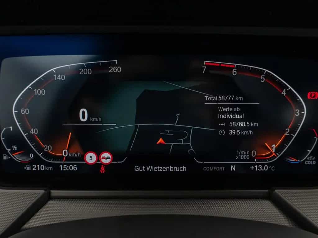 BMW 118 i SportLine Kamera DAB Lenkrhzg Komfort Alarm 03/2023-photo-37