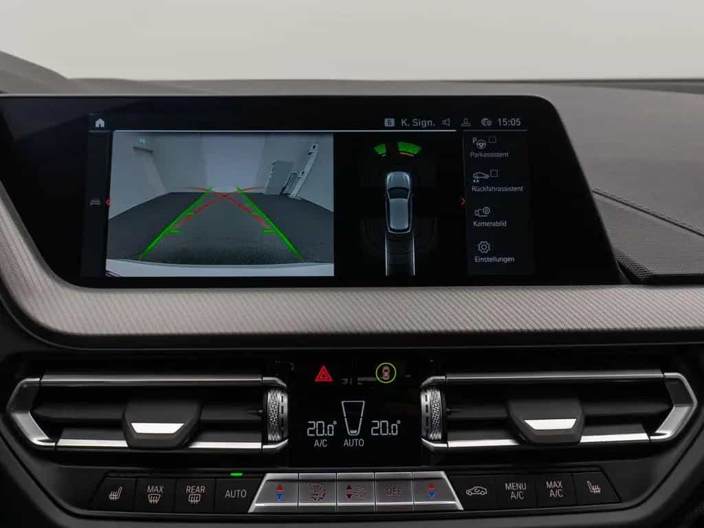 BMW 118 i SportLine Kamera DAB Lenkrhzg Komfort Alarm 03/2023-photo-38