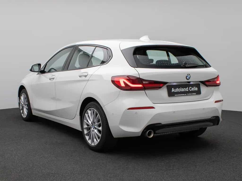 BMW 118 i SportLine Kamera DAB Lenkrhzg Komfort Alarm 03/2023-photo-8