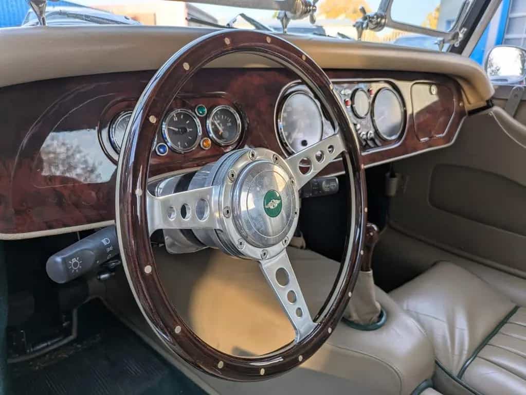 Morgan Plus 8 10/2001-photo-7