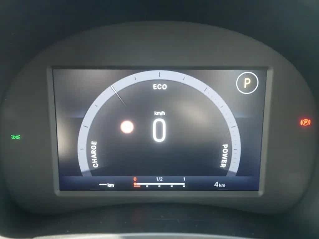 Fiat 600 HYBRID ICON 1.2 110 PS DCT6 KOMFORT NAVI KAM 05/2026-photo-23