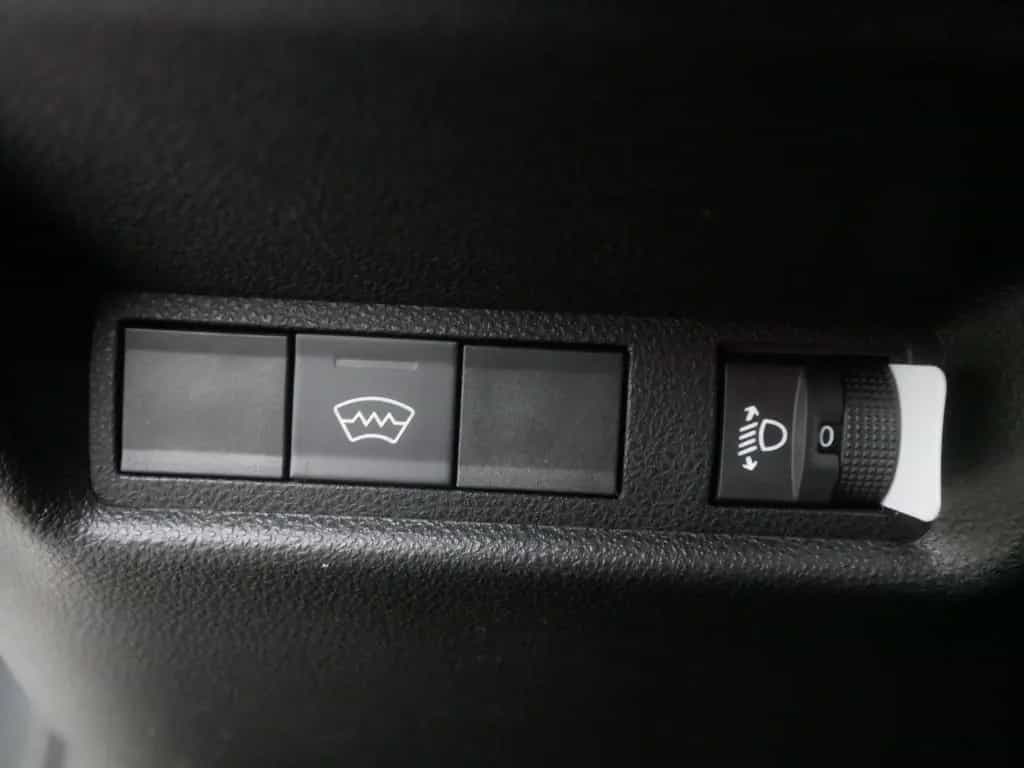 Fiat 600 HYBRID LA PRIMA 1.2 110 PS DCT6 LED NAVI KAM 05/2026-photo-23
