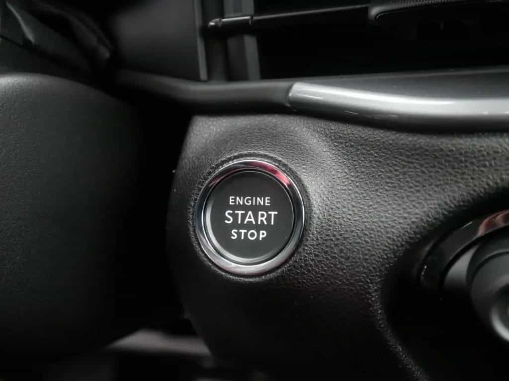 Fiat 600 HYBRID LA PRIMA 1.2 110 PS DCT6 LED NAVI KAM 05/2026-photo-26