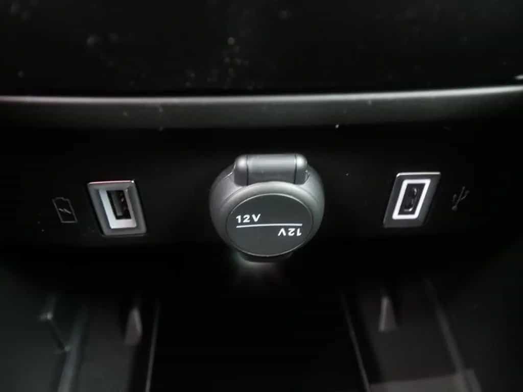 Fiat 600 HYBRID LA PRIMA 1.2 110 PS DCT6 LED NAVI KAM 05/2026-photo-31