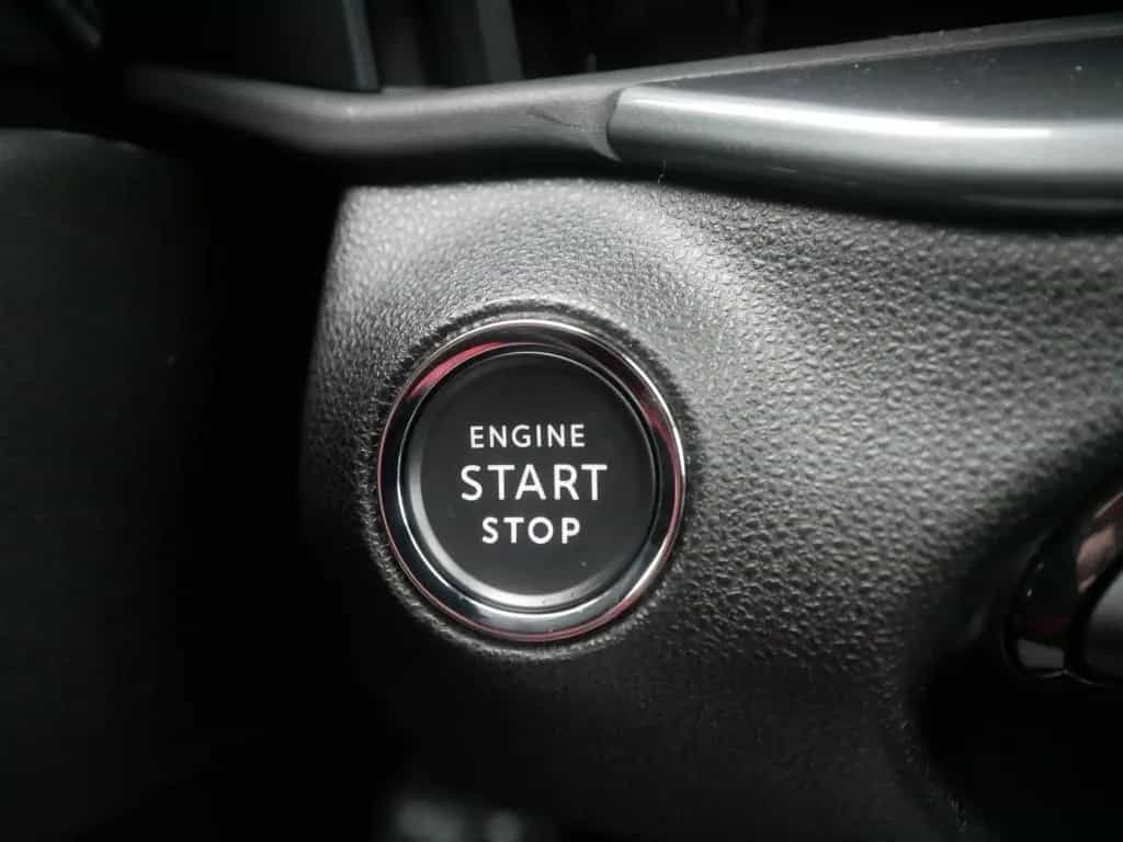 Fiat 600 HYBRID LA PRIMA 1.2 110 PS DCT6 LED NAVI KAM 05/2026-photo-26
