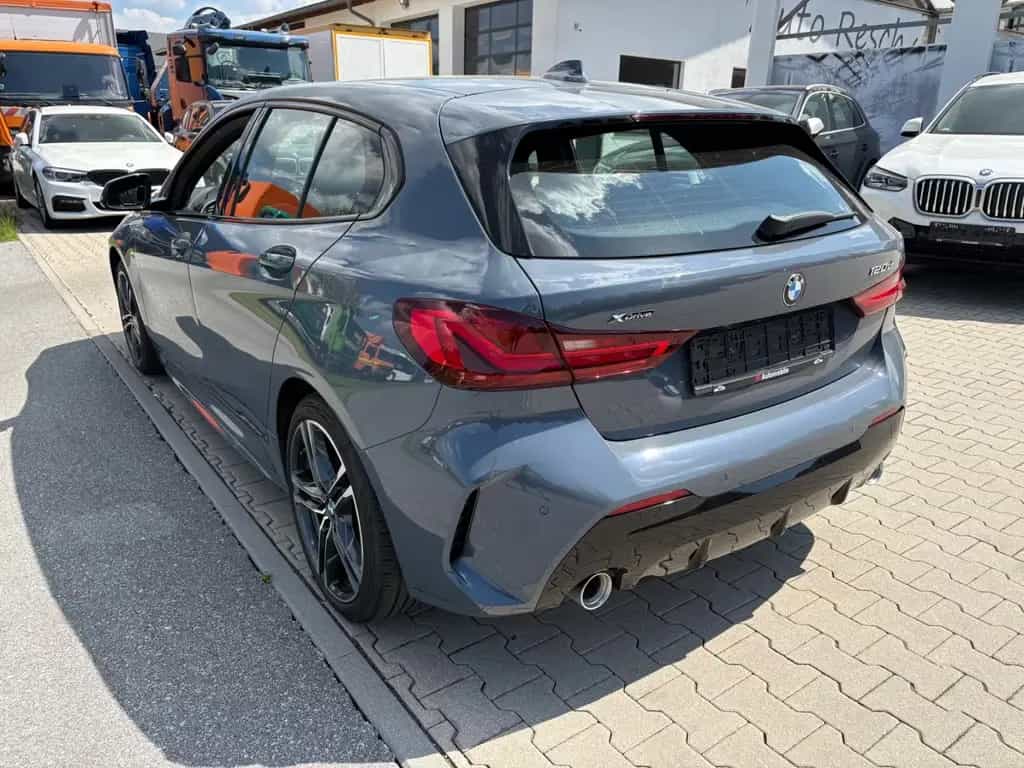 BMW 120 d xDrive Limousine M Sport Aut. LED DAB 10/2020-photo-13