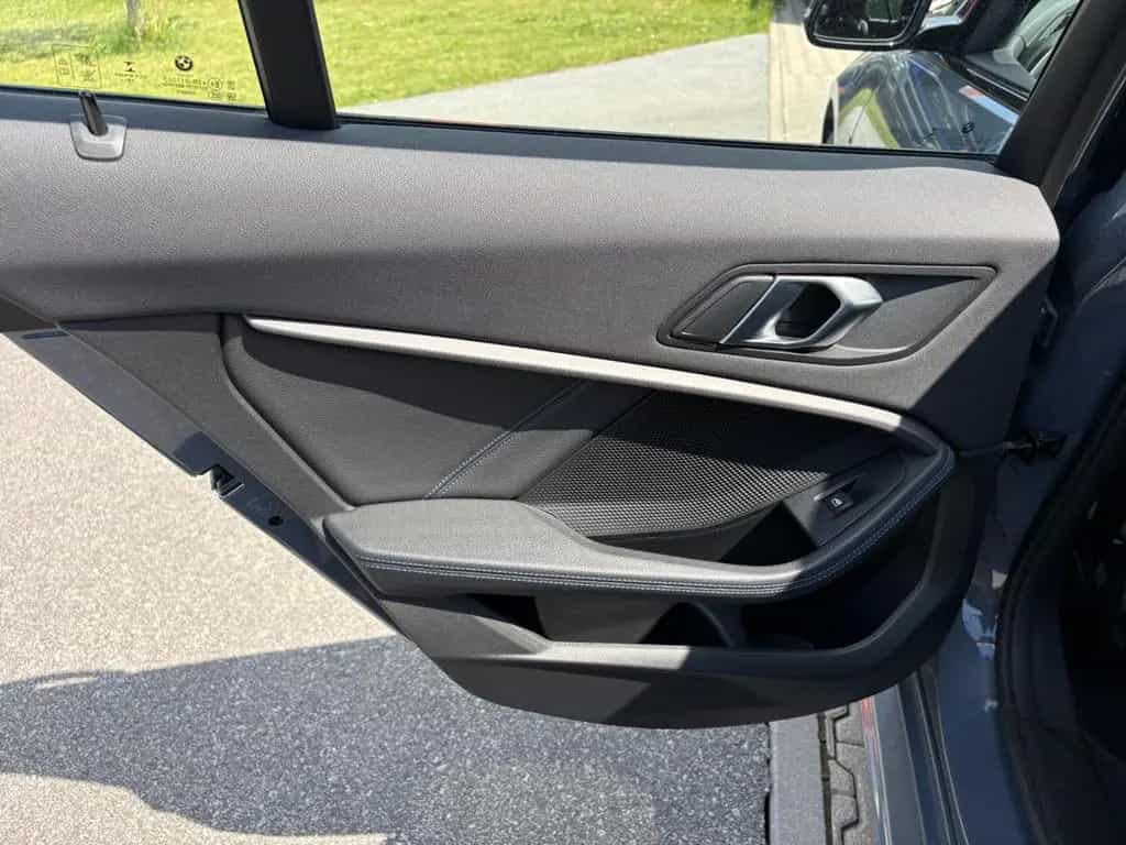 BMW 120 d xDrive Limousine M Sport Aut. LED DAB 10/2020-photo-23