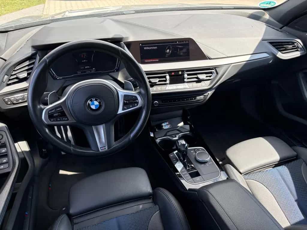 BMW 120 d xDrive Limousine M Sport Aut. LED DAB 10/2020-photo-26