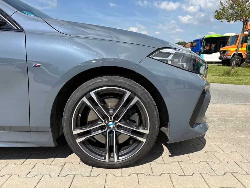 BMW 120 d xDrive Limousine M Sport Aut. LED DAB 10/2020-photo-3
