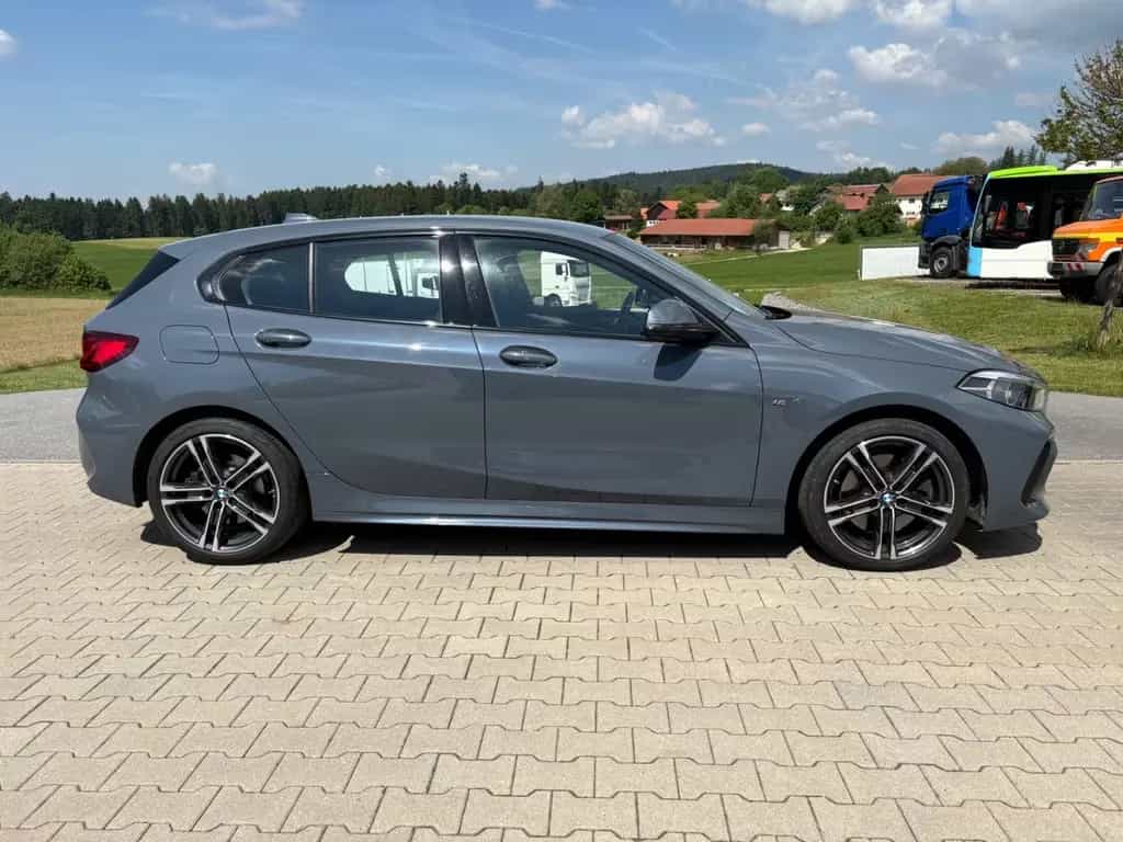 BMW 120 d xDrive Limousine M Sport Aut. LED DAB 10/2020-photo-5