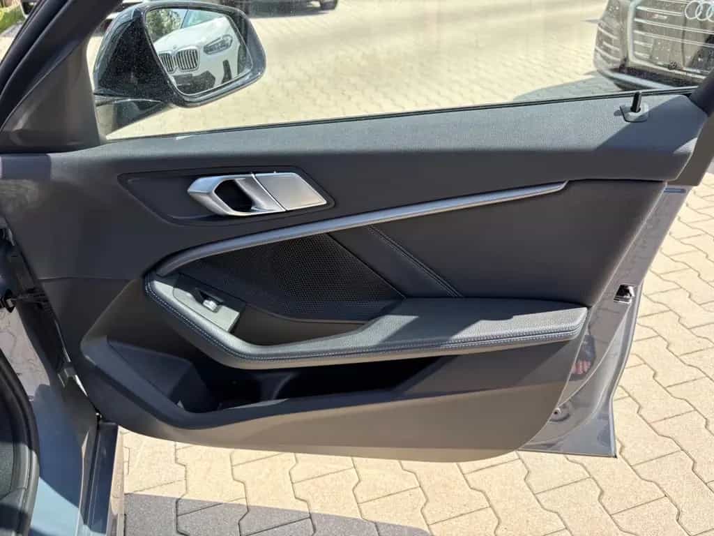 BMW 120 d xDrive Limousine M Sport Aut. LED DAB 10/2020-photo-6