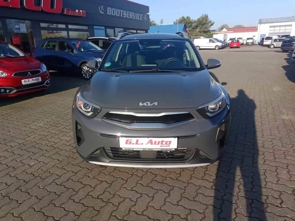 Kia Stonic Vision/NAVI/KAM/PDC/SITZHZG/TEMPO/SPUR 03/2022-photo-1
