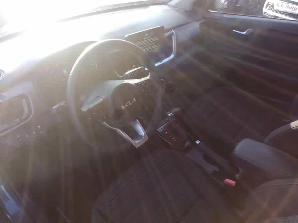 Kia Stonic Vision/NAVI/KAM/PDC/SITZHZG/TEMPO/SPUR 03/2022-photo-12