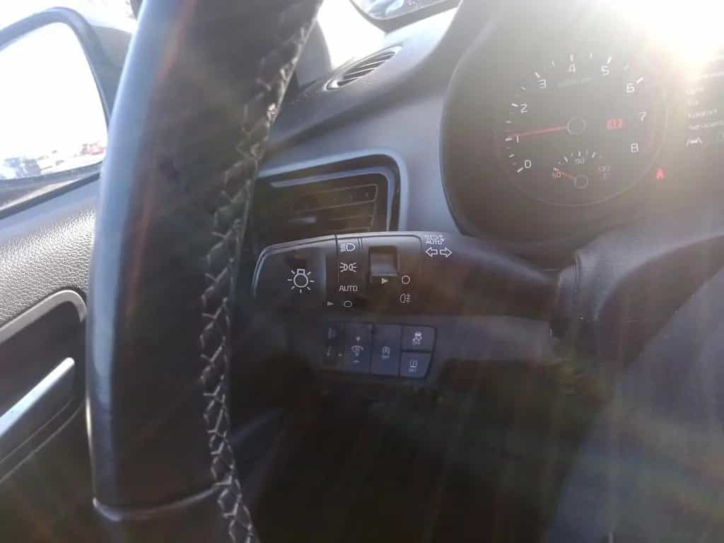 Kia Stonic Vision/NAVI/KAM/PDC/SITZHZG/TEMPO/SPUR 03/2022-photo-15