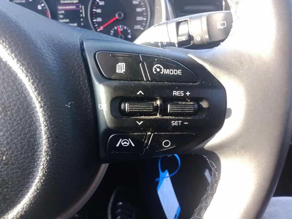 Kia Stonic Vision/NAVI/KAM/PDC/SITZHZG/TEMPO/SPUR 03/2022-photo-17