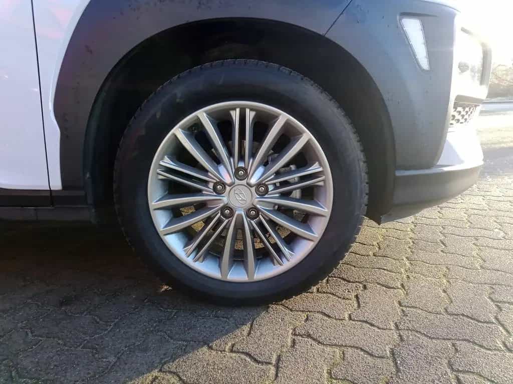 Hyundai KONA YES!NAVI/KAM/PDC/SITZHZG/LENKRADHZG/KRELL 11/2020-photo-8