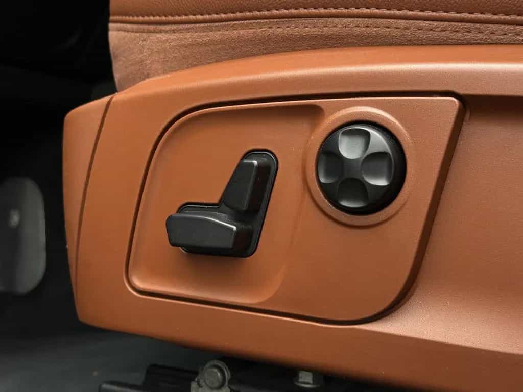 Maserati Levante °KEY°KAM°MEM°ST-HT°LED° 11/2016-photo-15
