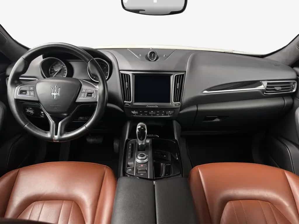 Maserati Levante °KEY°KAM°MEM°ST-HT°LED° 11/2016-photo-6