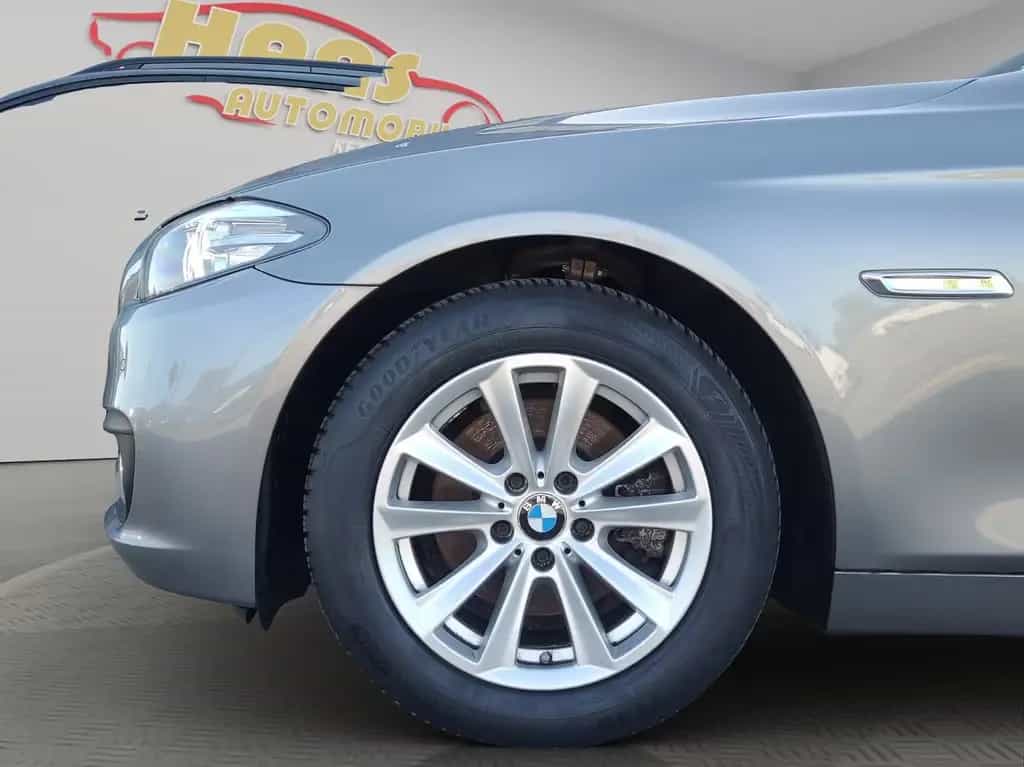 BMW 520 i Lim. *Bi-Xenon*Navi*PDC* 06/2015-photo-18