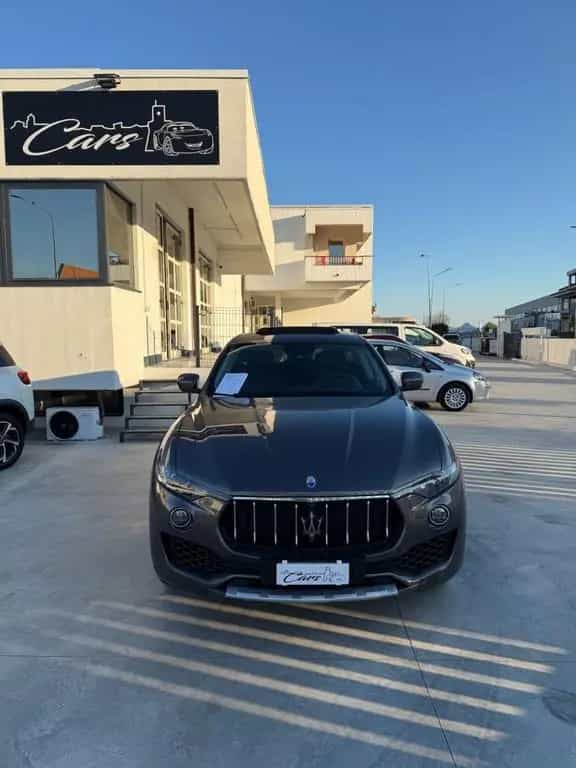 Maserati Levante V6 Diesel 275 CV AWD 01/2017-photo-1