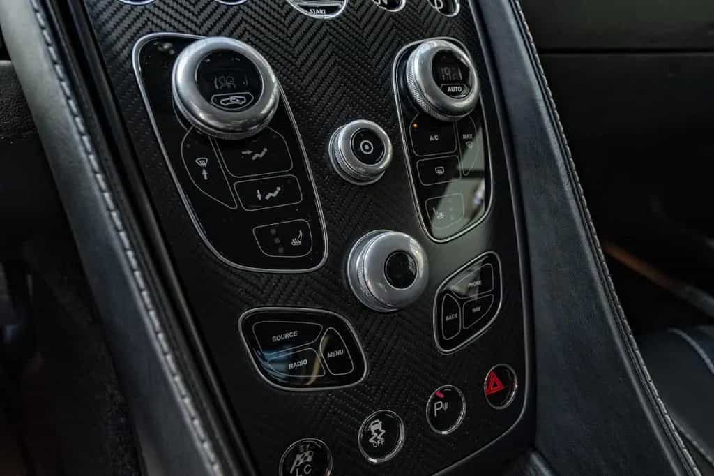 Aston Martin Vanquish Centenary *Low Mileage* 01/2014-photo-18