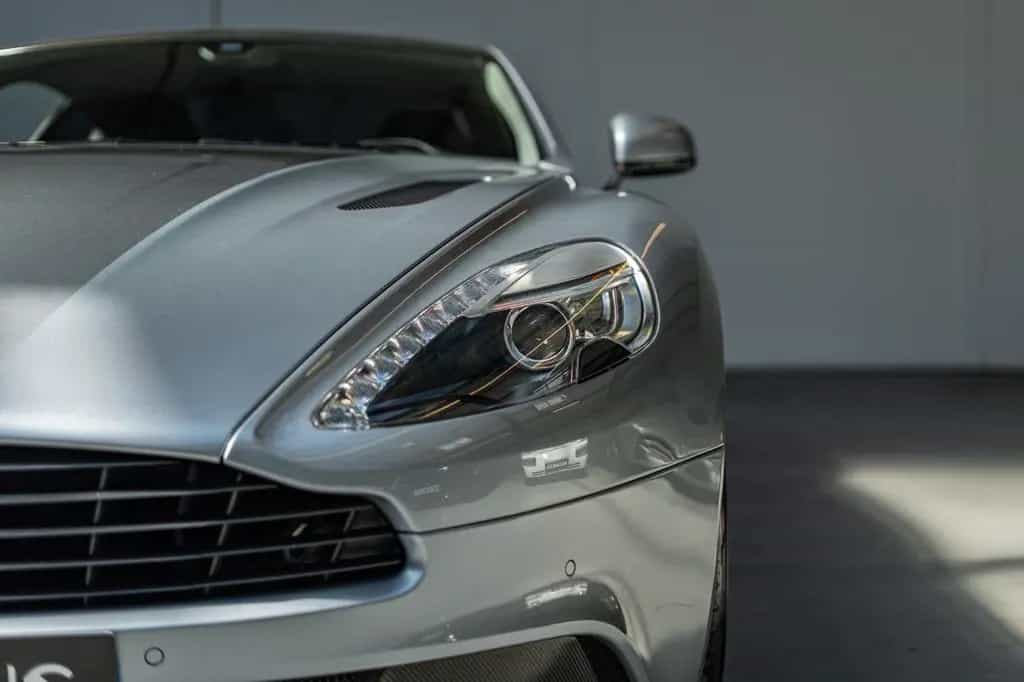 Aston Martin Vanquish Centenary *Low Mileage* 01/2014-photo-27