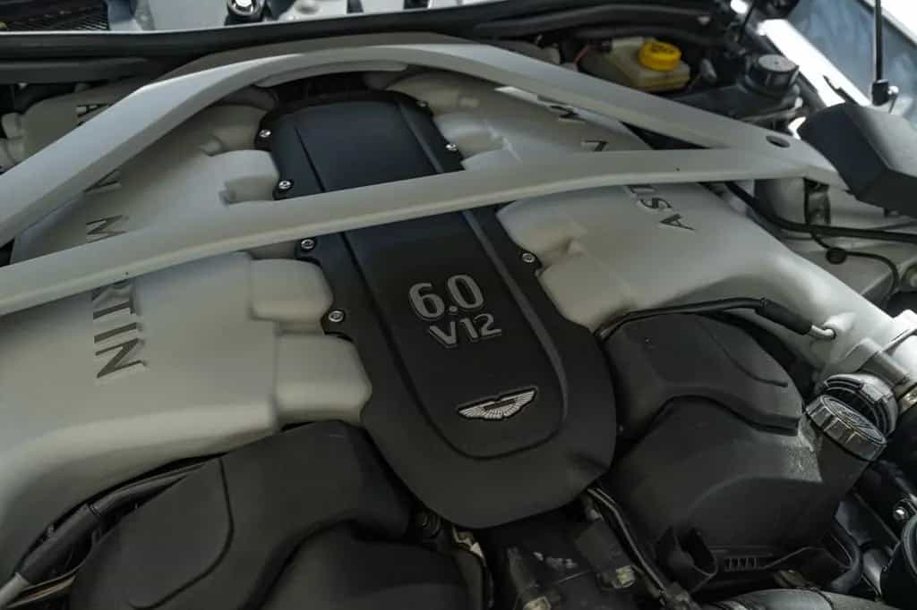 Aston Martin Vanquish Centenary *Low Mileage* 01/2014-photo-44