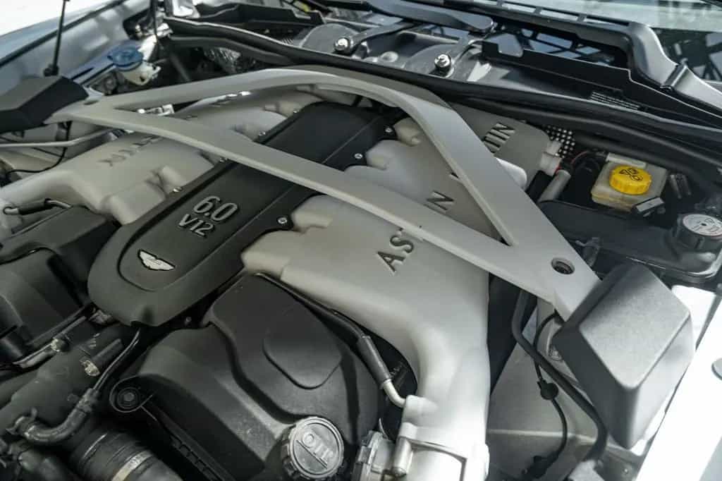 Aston Martin Vanquish Centenary *Low Mileage* 01/2014-photo-45