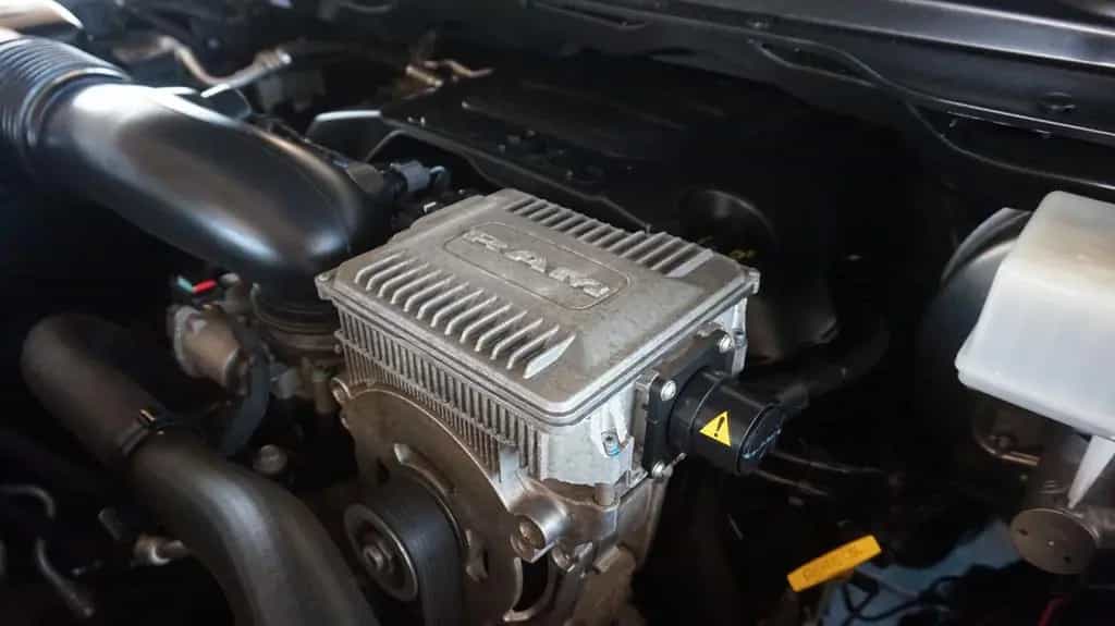 Dodge RAM LARAMIE 22 Zoll*Pano*eTorque*AHK*Crew-Cab* 07/2021-photo-27