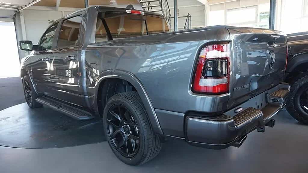 Dodge RAM LARAMIE 22 Zoll*Pano*eTorque*AHK*Crew-Cab* 07/2021-photo-5